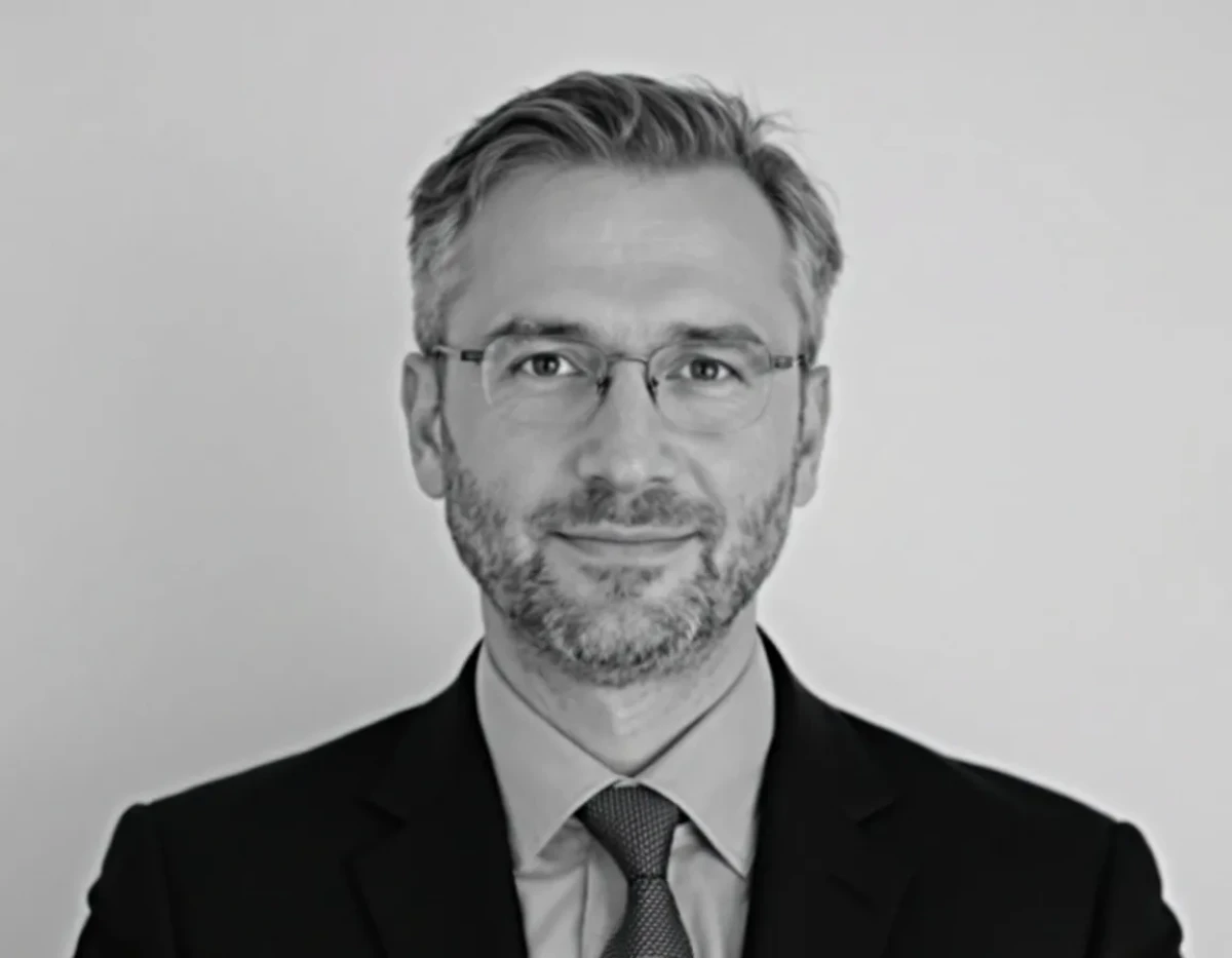 La Révolution Numérique dans le Droit du Travail : Enjeux et Perspectives de la Digitalisation des Procédures