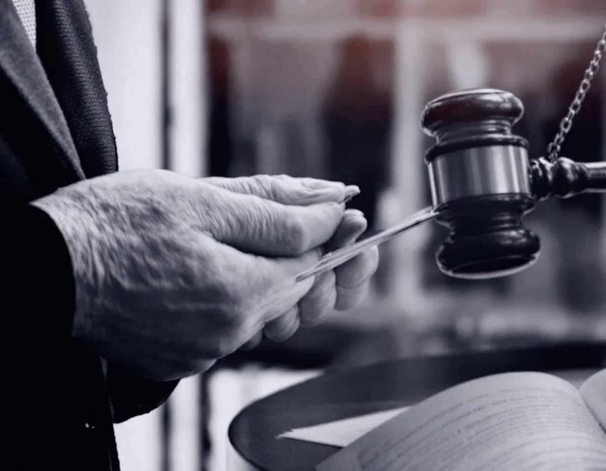 Sécuriser Votre Contrat de Bail : Astuces et Obligations Légales